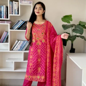 বিহারী বুটিক্স - রানি গোলাপি
